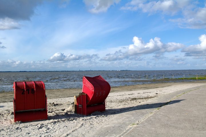 Norderney Strandkorb am Meer