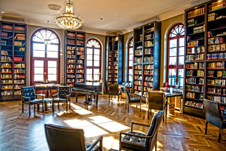 Bücherei im Konversationshaus